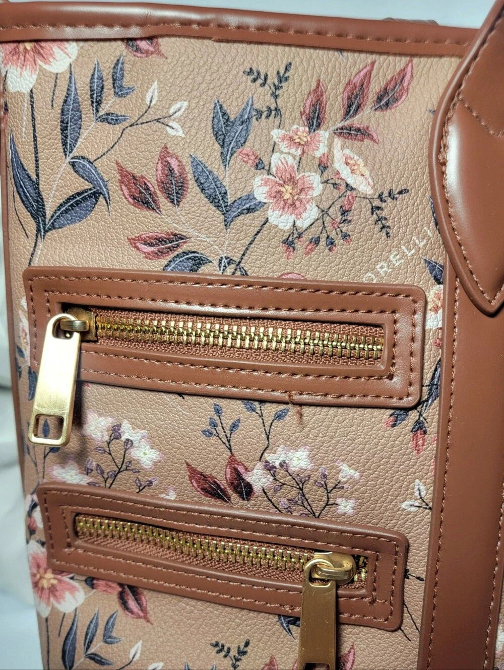 NWT Fiorelli Brown Floral Utility Tote Bag Detachable Pouch Gold Hardware